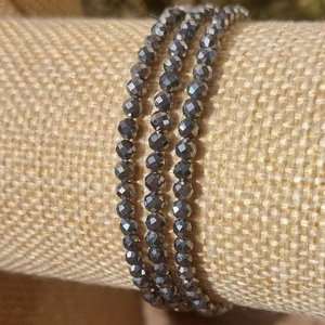 Foto von Edelsteinarmband aus Naturstein Armband, Hematit, Perle facettiert, 03 mm Kugeln.