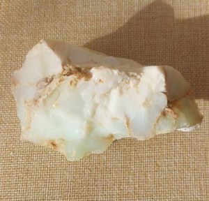 Opal, Kascholong (Indonesien)
